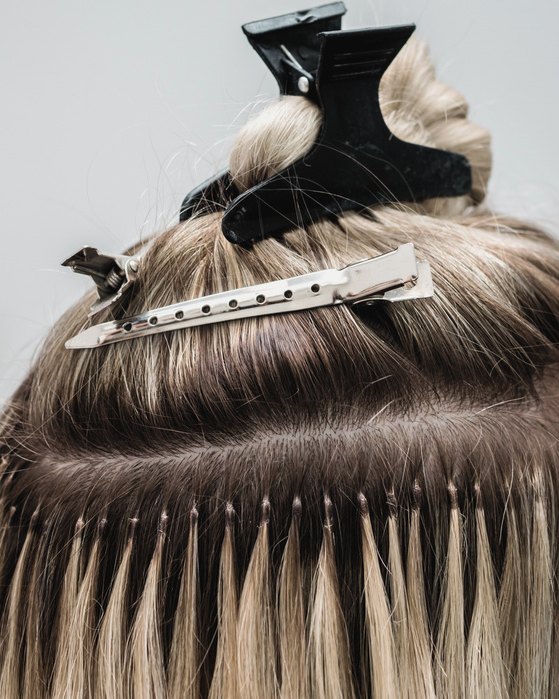 Hair extensions door Kevin bij WI Kappers